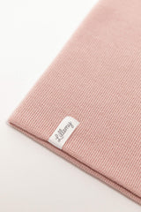 pink merino wool kids snood detail – fine knit, itch-free against skin