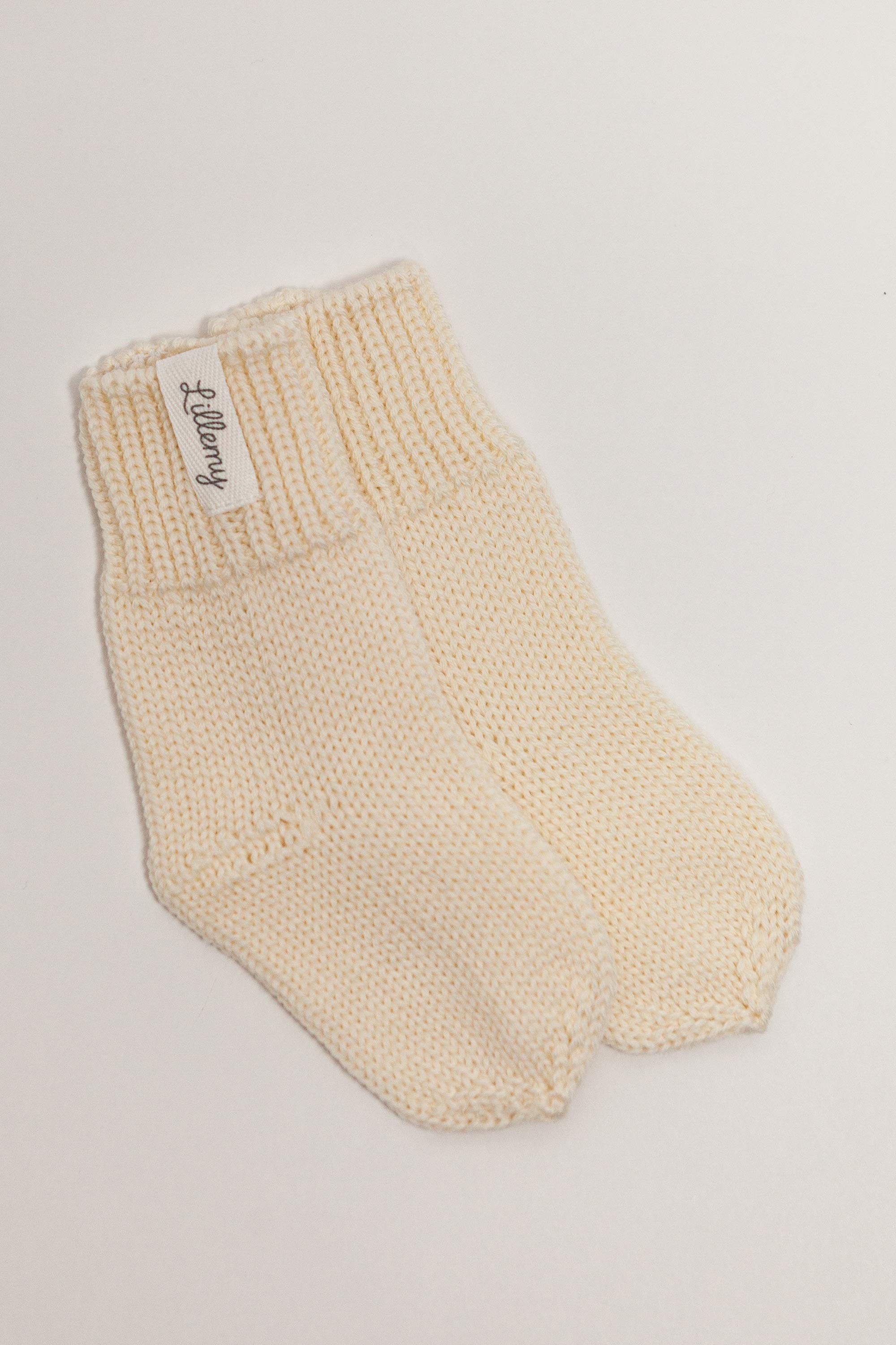 Cream merino wool baby socks – fine Italian merino, temperature-regulating