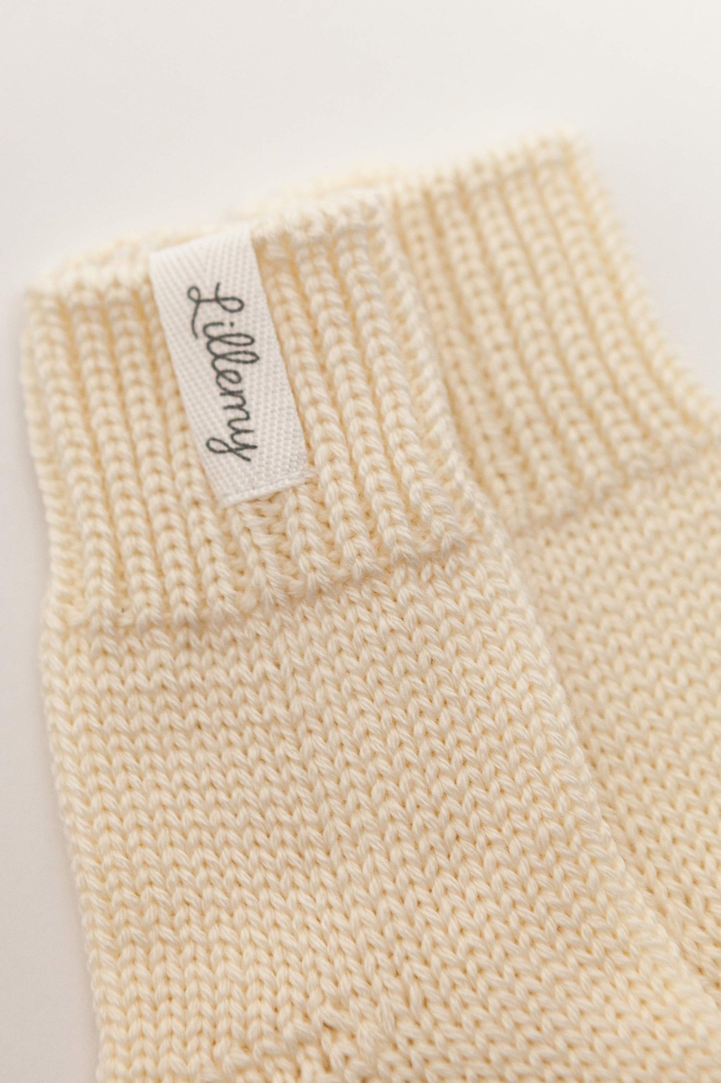 cream merino wool baby socks detail – fine knit, moisture-wicking Italian merino