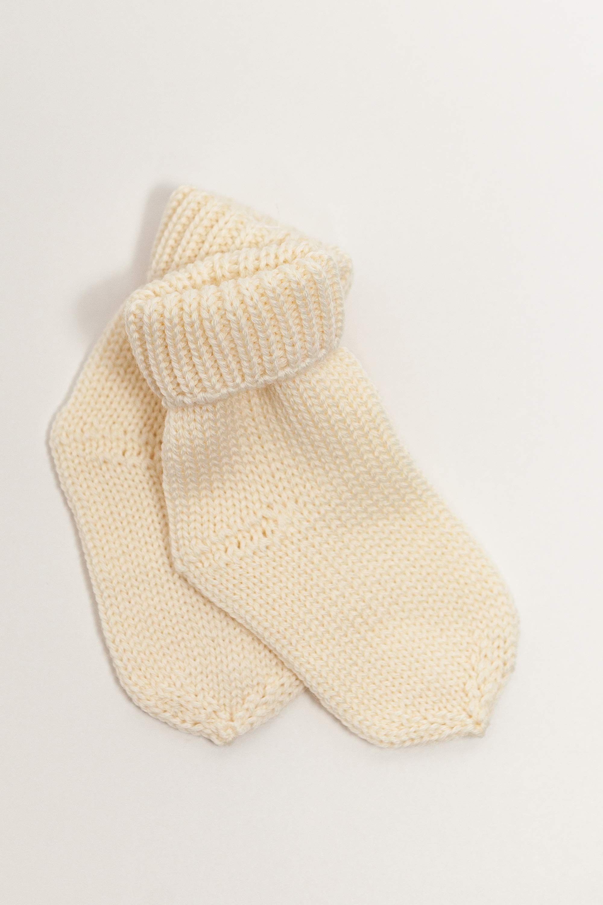 cream merino wool baby socks flat lay – newborn, made in EU