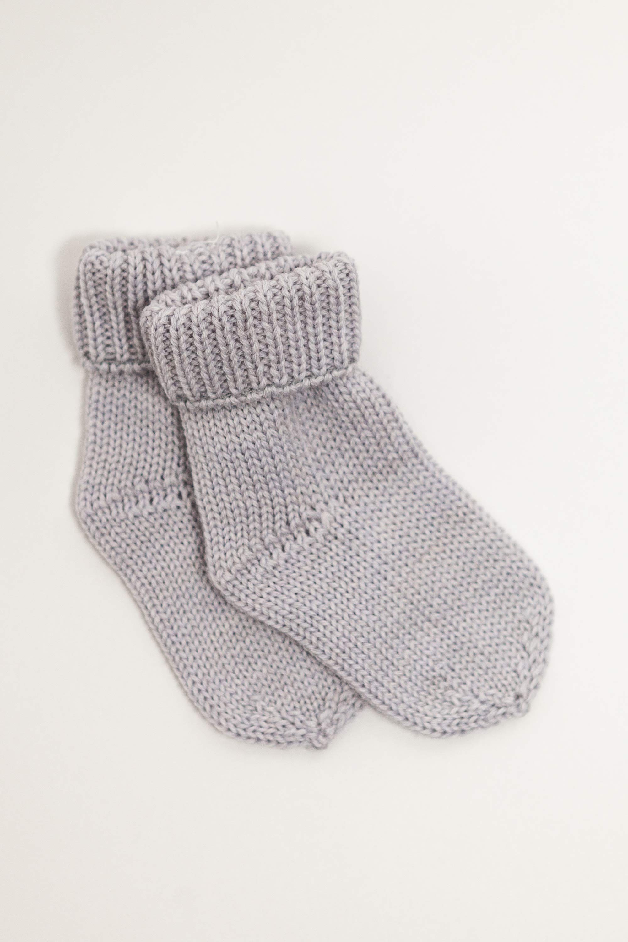 Grey merino wool baby socks additional angle – fine Italian merino, Lillemy