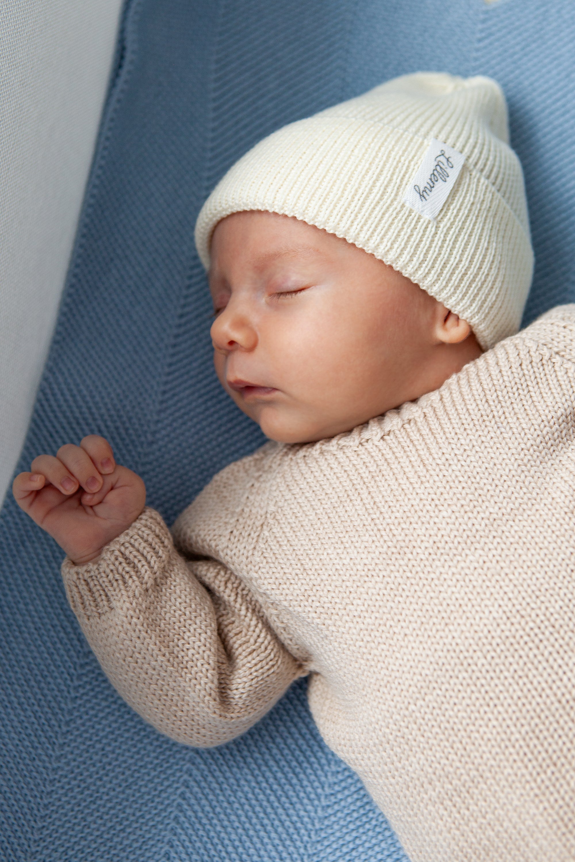 Cream Merino Wool Middle Weight Beanie